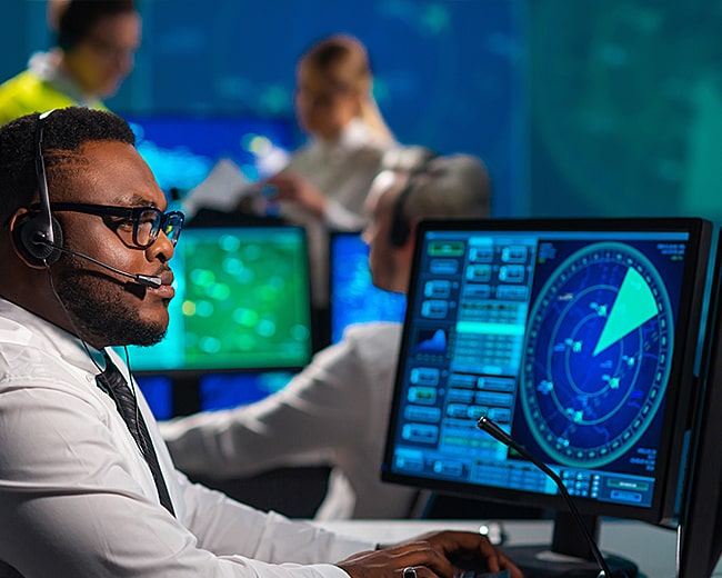 空港管制塔用タッチLCD