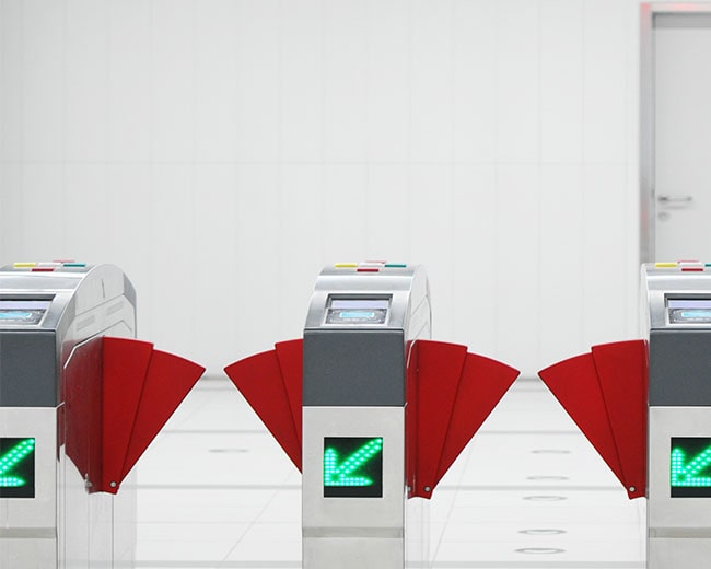 駅アクセスゲートのディスプレイ