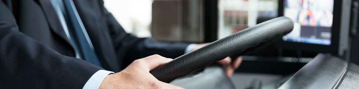 オンボード制御端末用マルチタッチモニター